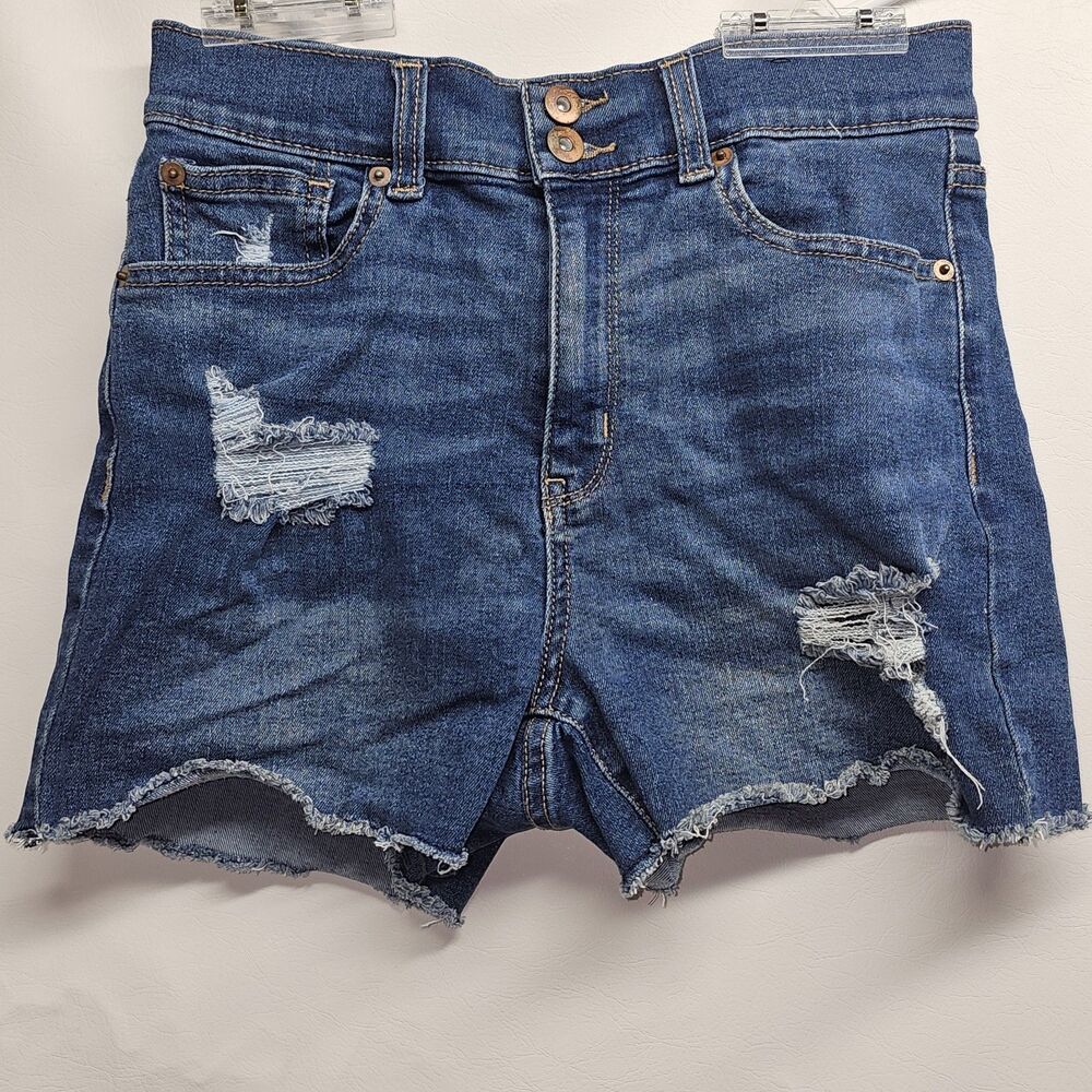 No Boundaries Distressed Denim Shorts Women’s Size 7 Blue Frayed Hem